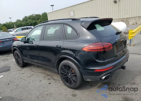 2017 Porsche Cayenne из США, поврежденный, VIN WP1AA2A29HKA86629